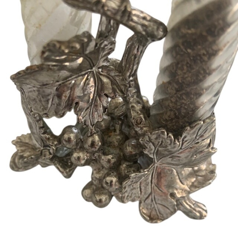 Vintage Bird Grapevine Salt Pepper Shaker Holder Silver Tone Country Cottage - Picture 2 of 11